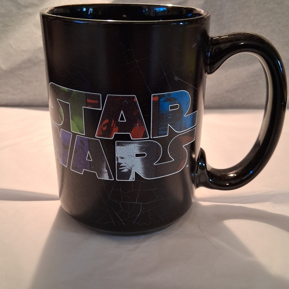 The Star Wars Black Coffee Mug " Color Changing Design "